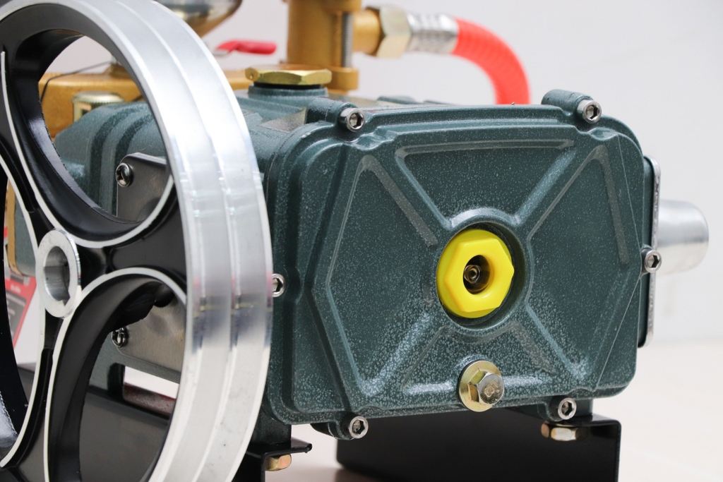 Đầu Xịt Áp Lực Con Ong Vàng 2HP COV32ARS Piston Sứ