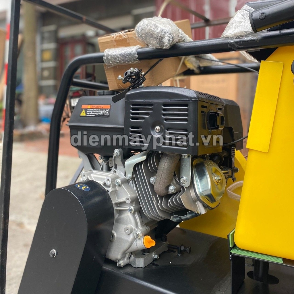 Máy Cắt Đường Bê Tông Huspanda HQ450