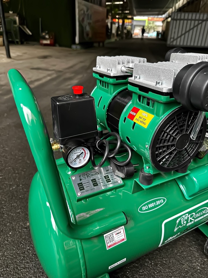 Máy Nén Khí Không Dầu 5HP Romano ROMA50-50 50L