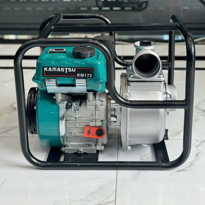 Máy Bơm Nước Chạy Dầu Kamastsu KMB50D