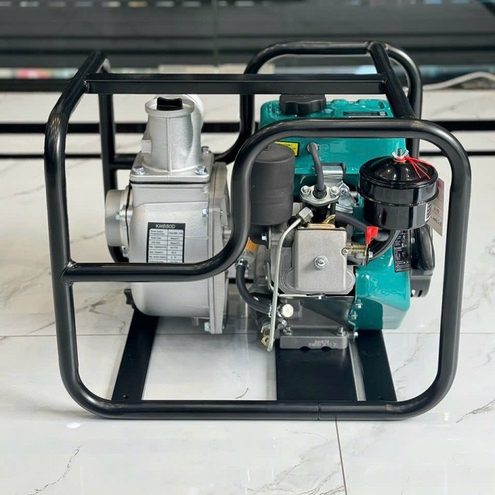 Máy Bơm Nước Chạy Dầu Kamastsu KMB50D