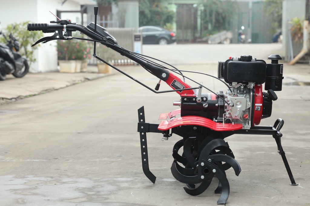 Máy Xới Đất Chạy Dầu Kamastsu 5.5HP KM950S