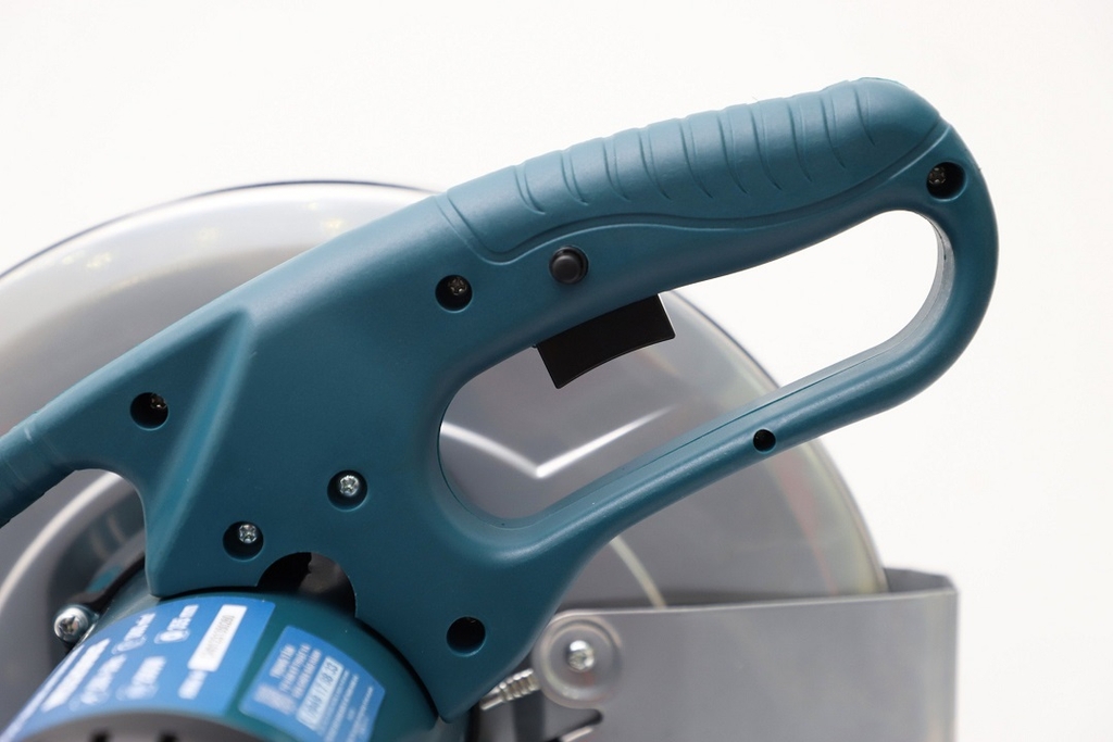 Máy Cắt Sắt Mitsukaisho 2000W MCS2000S