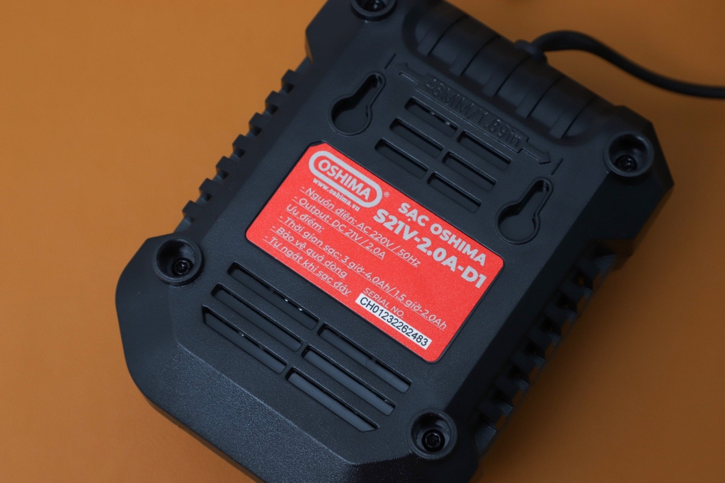 Sạc Pin Oshima S21V-2.0A-D1