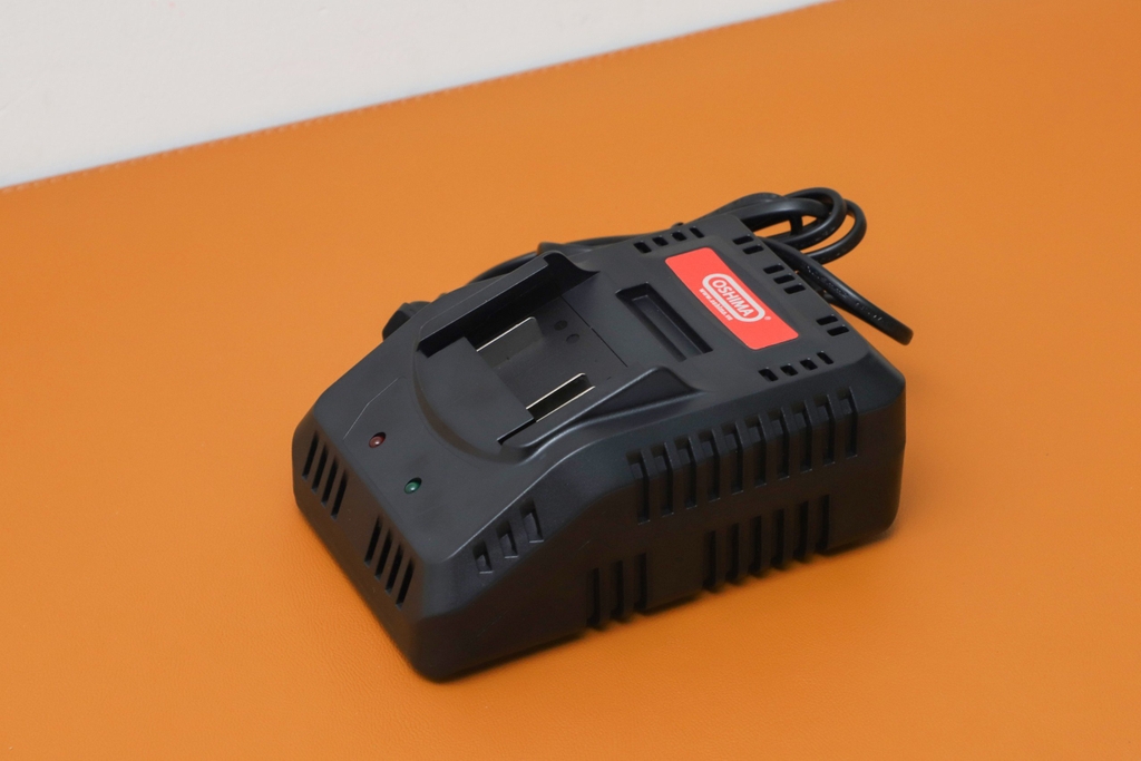 Sạc Pin Oshima S21V-4.0A-D1