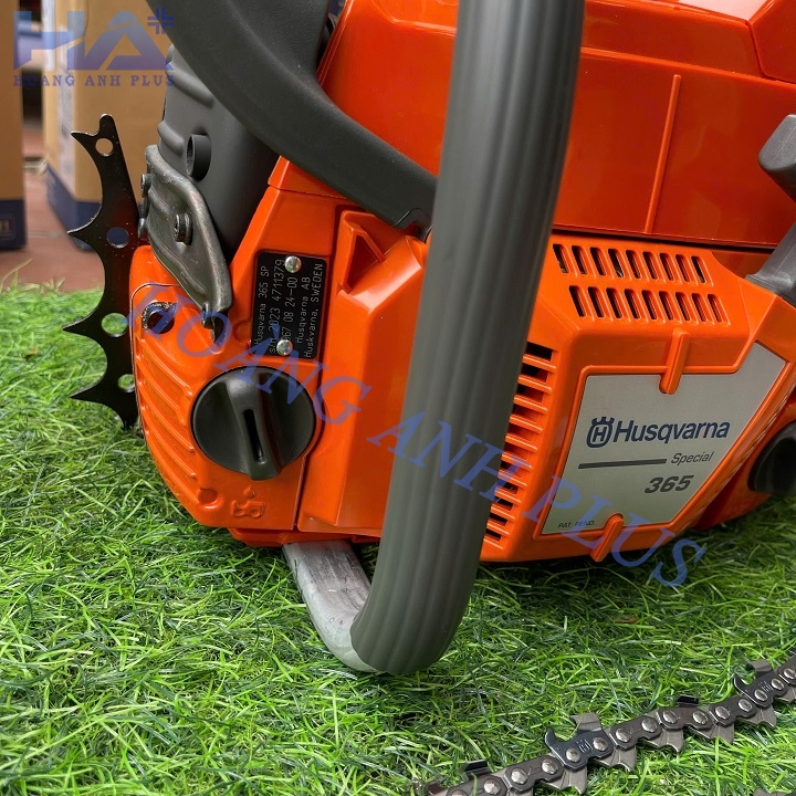 Máy Cưa Xích Husqvarna 365
