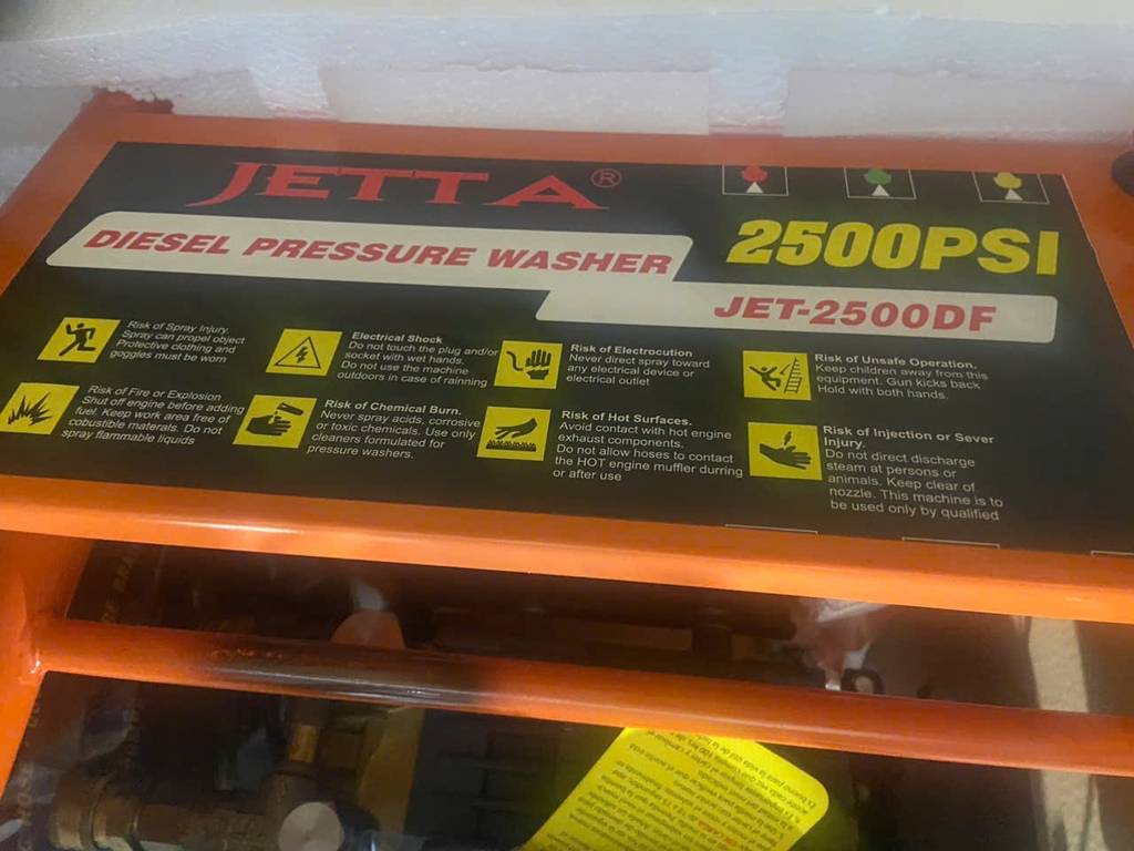 Máy Rửa Xe Cao Áp JETTA 5.5HP JET-2500DF