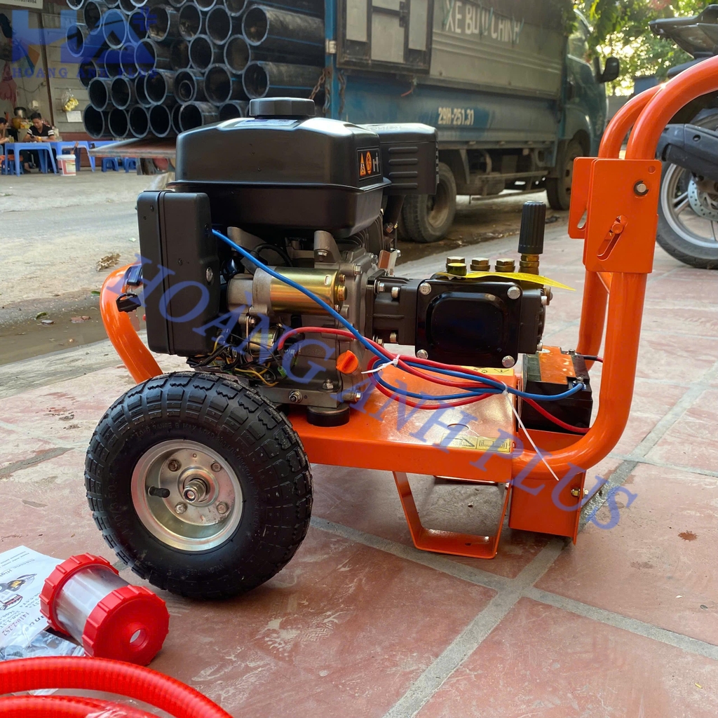 Máy Rửa Xe Cao Áp Chạy Xăng JETTA 6.5HP JET-2500GFB