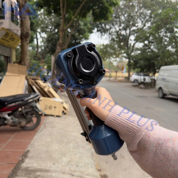Máy Bắn Đinh Bê Tông Dongcheng D03-ST64C