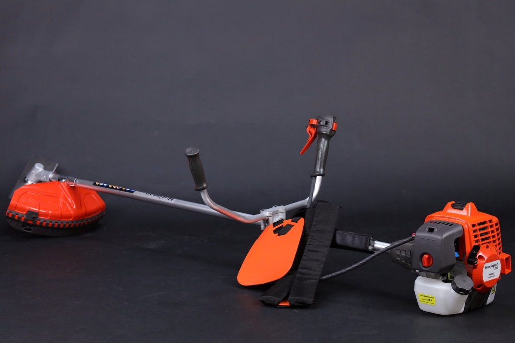 Máy Cắt Cỏ 2 Thì Husjapan Pro 2.8KW HJ-555