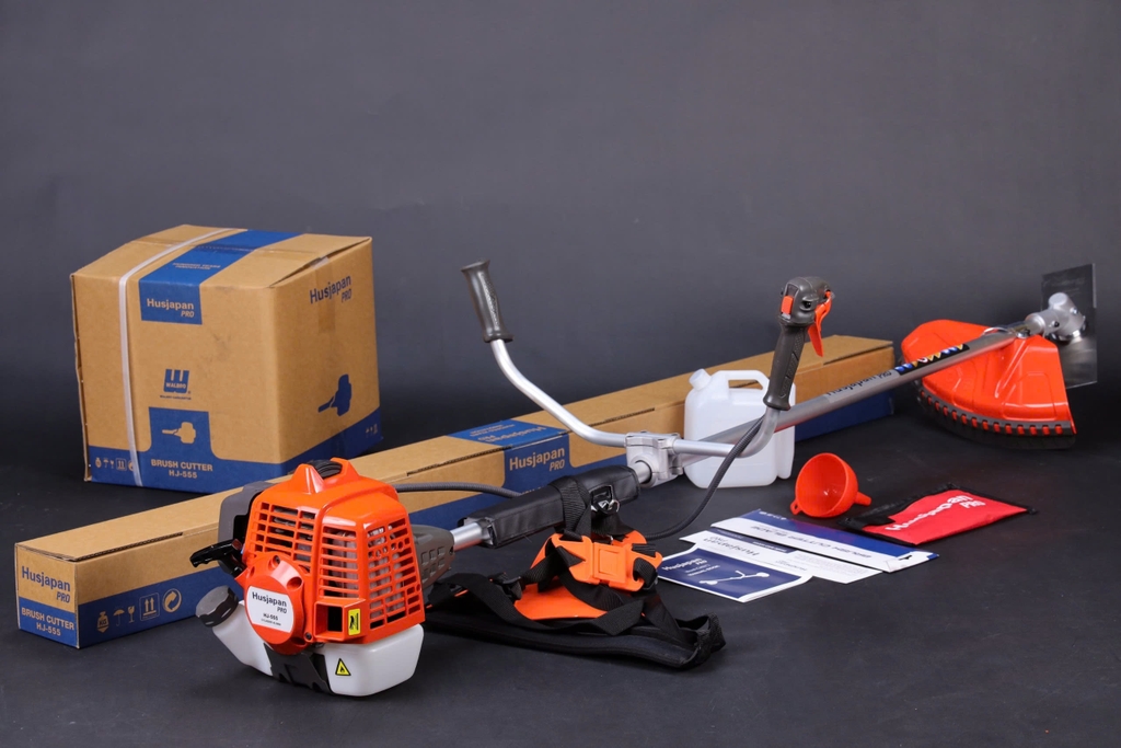 Máy Cắt Cỏ 2 Thì Husjapan Pro 2.8KW HJ-555