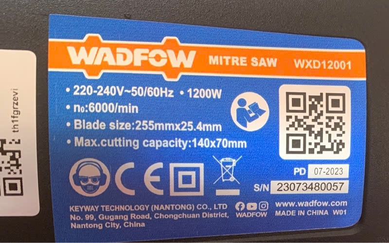 Máy Cắt Nhôm Wadfow WXD12001 1200W