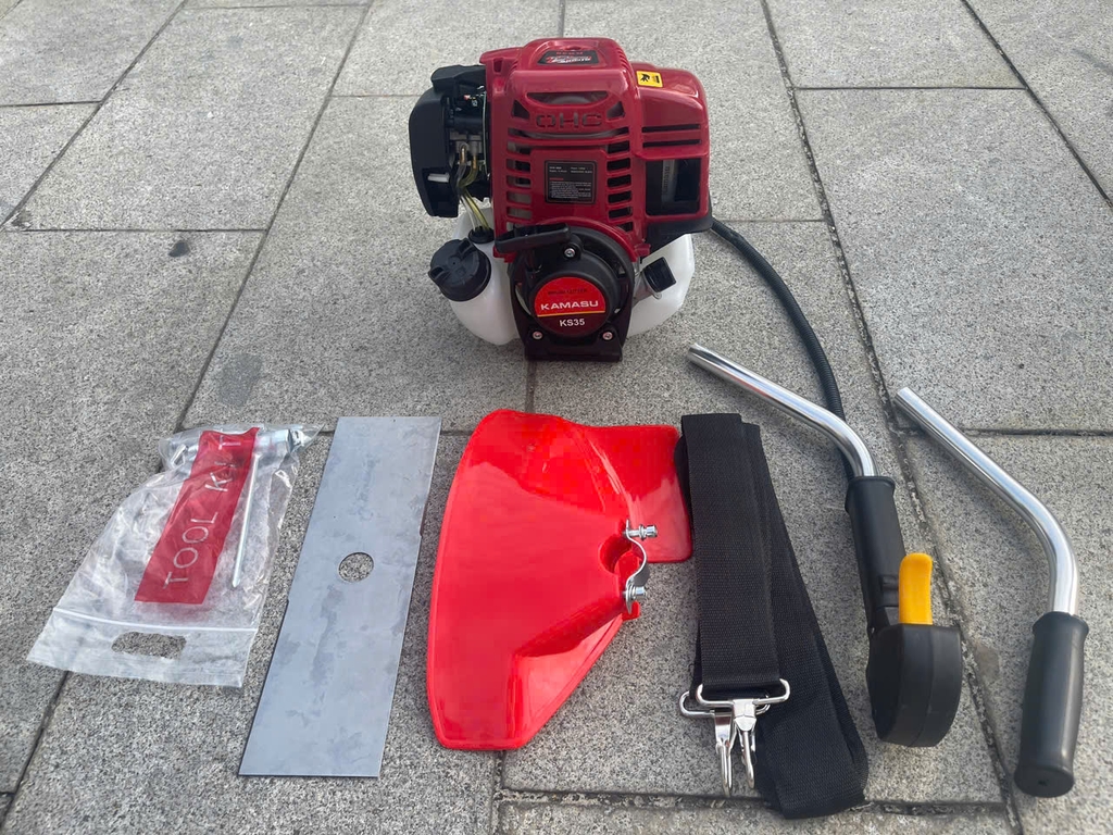 Máy Cắt Cỏ 4 Thì Kamasu 1200W KS35