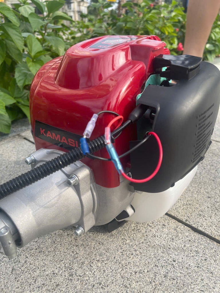 Máy Cắt Cỏ 4 Thì Kamasu 1200W KS35