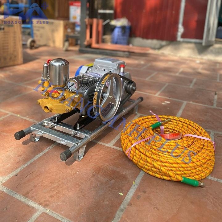 Máy Rửa Xe Dây Đai 3Kw Hoàng Anh