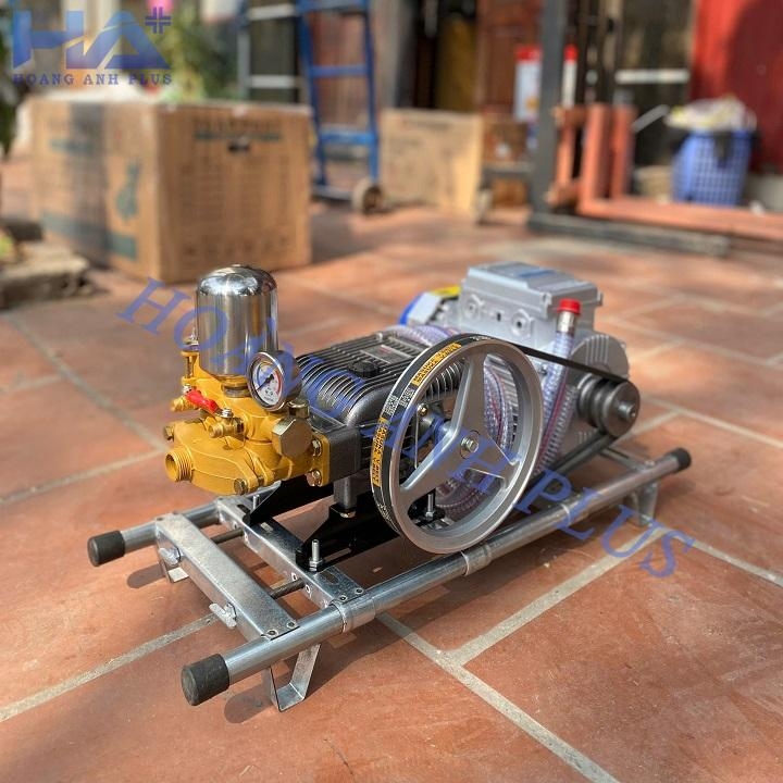 Máy Rửa Xe Dây Đai 3Kw Hoàng Anh