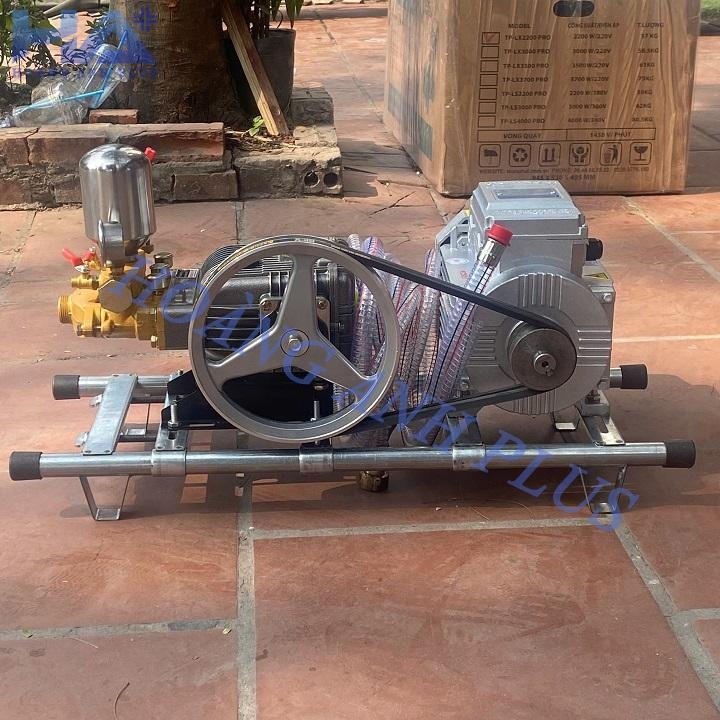 Máy Rửa Xe Dây Đai 3Kw Hoàng Anh