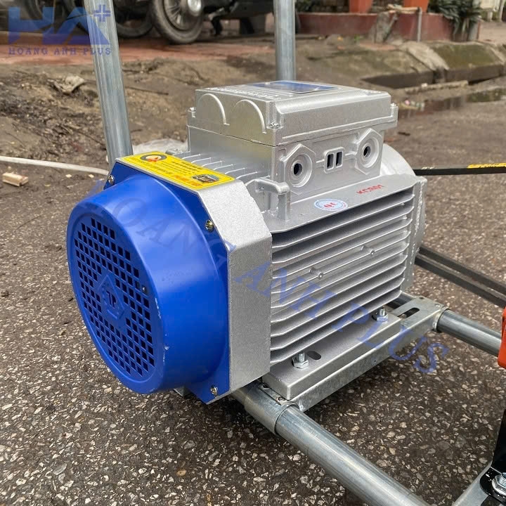 Máy Rửa Xe Dây Đai 3Kw Luxury Hoàng Anh