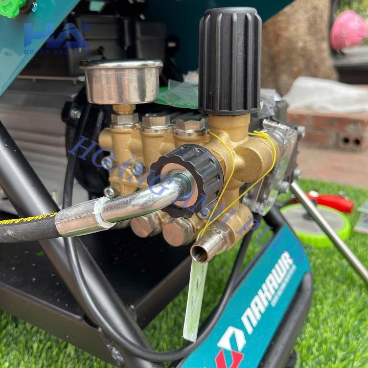 Máy Rửa Xe Cao Áp 2.8Kw Nakawa TX-28