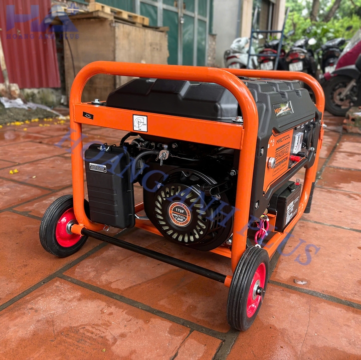 Máy Phát Điện 4Kva Chạy Xăng Mactool EV4200-XD Đề Điện
