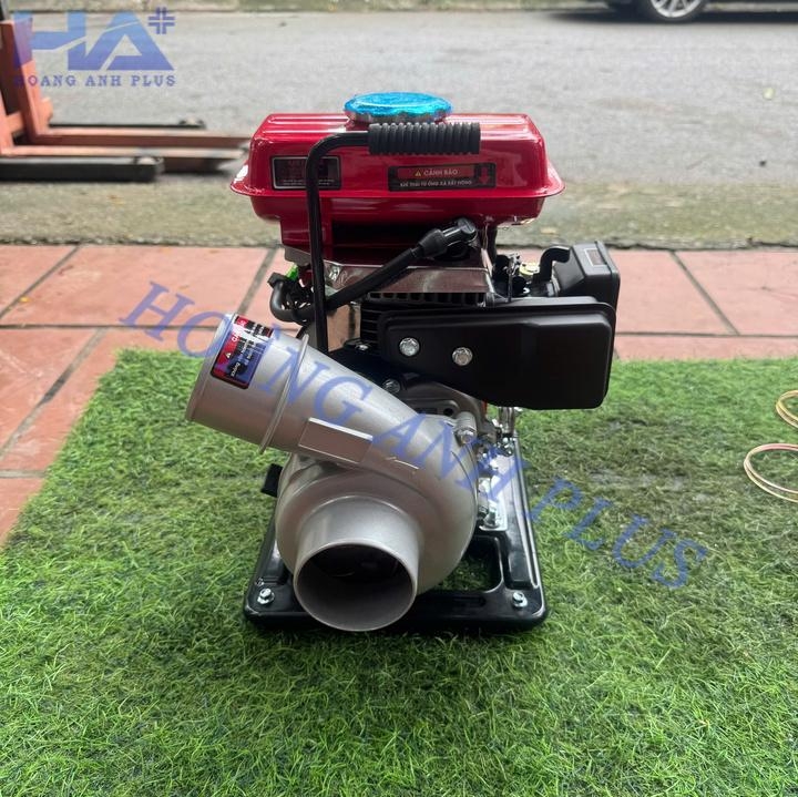 Máy Bơm Nước 2.5HP Chạy Xăng 4 Thì Oshima 152F