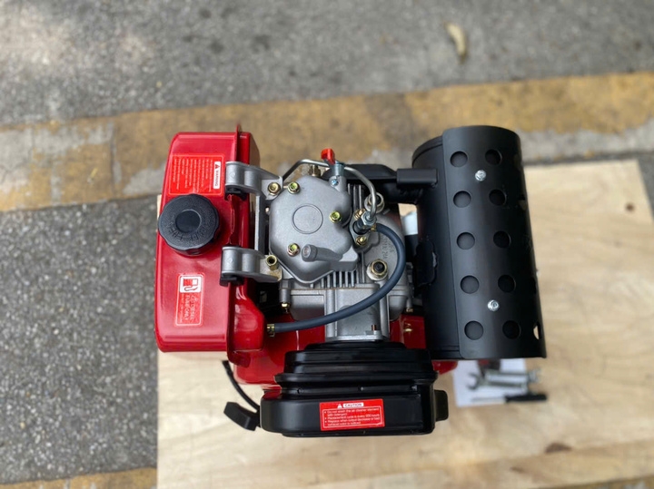 Động Cơ Dầu Hakuda 11.6HP HKD192FE Có Đề
