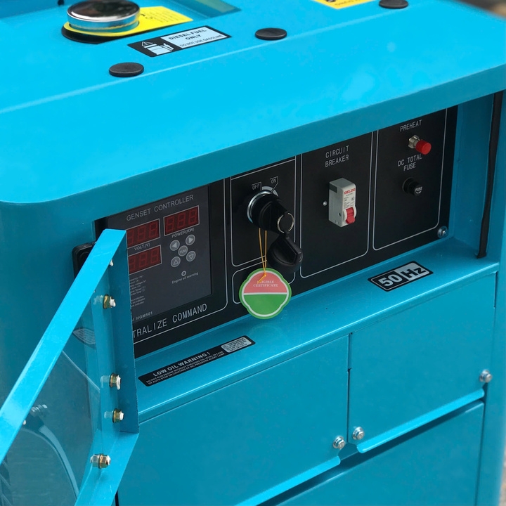 Máy Phát Điện 10Kw Chạy Dầu Hakuda HKD10000P1PRO Siêu Cách Âm