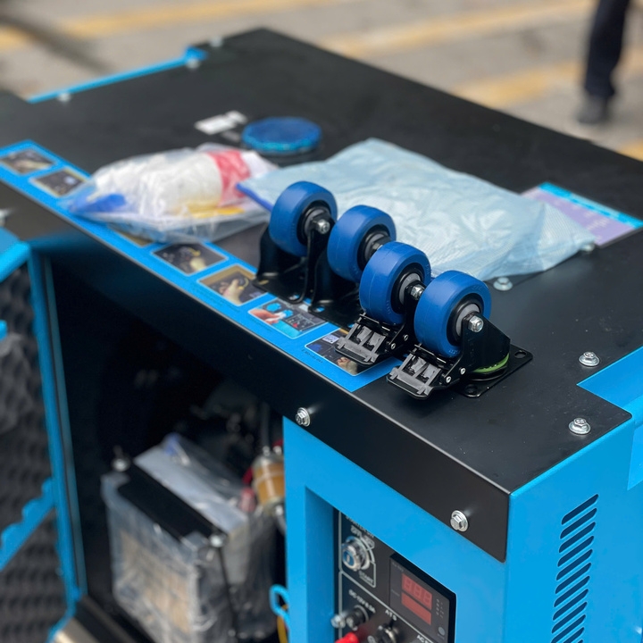 Máy Phát Điện Hakuda Dầu 8KW 3 Pha HKD8000P3