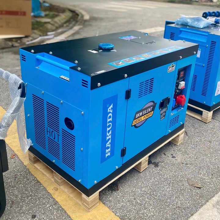 Máy Phát Điện Hakuda Dầu 8KW 3 Pha HKD8000P3