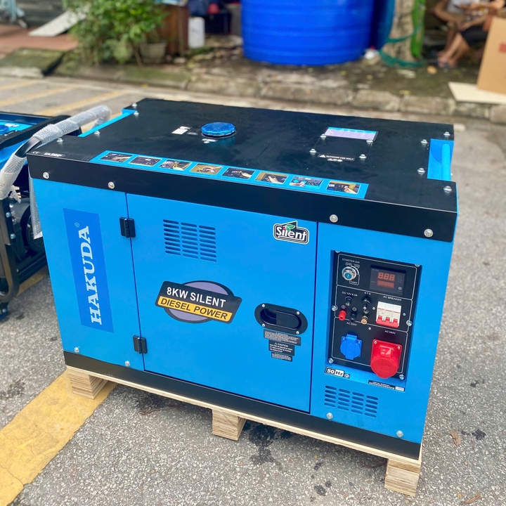 Máy Phát Điện Hakuda Dầu 8KW 3 Pha HKD8000P3