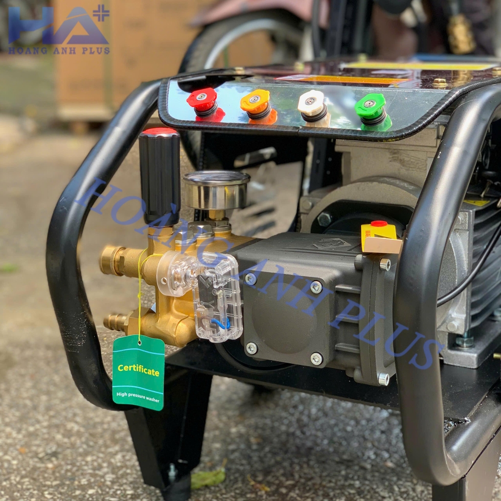 Máy Rửa Xe Cao Áp Toàn Phát 3Kw TP-LX3000 PRO