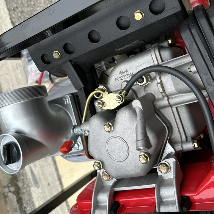 Máy Bơm Nước Chạy Dầu 6.6KW Hakuda HKDMBN100DGE Có Đề