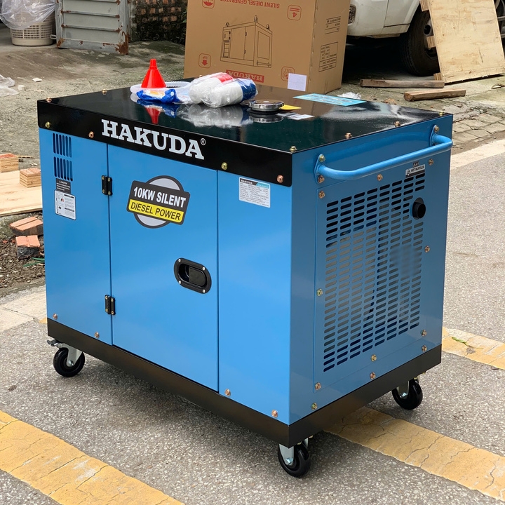 Máy Phát Điện 10KW 3 Pha Chạy Dầu Hakuda HKD10000P3A