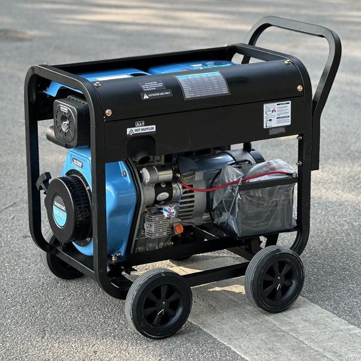 Máy Phát Điện 8KW Chạy Dầu Hakuda HKD8000P1T