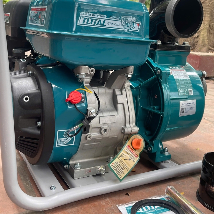 Máy Bơm Nước Chạy Xăng 9HP Total TP3401