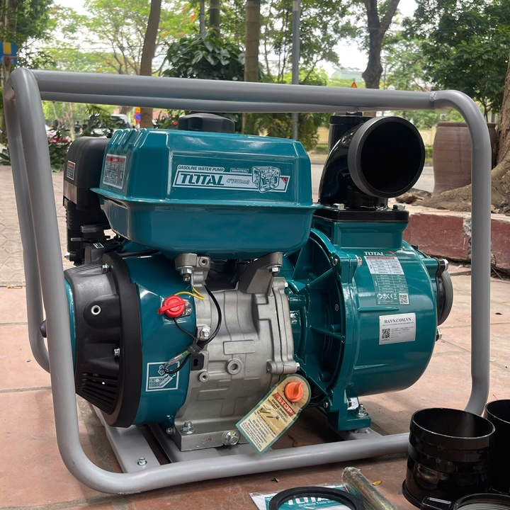 Máy Bơm Nước Chạy Xăng 9HP Total TP3401
