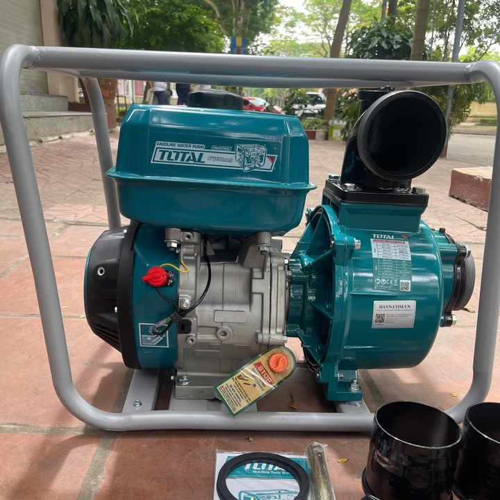 Máy Bơm Nước Chạy Xăng Total 9HP TP3401