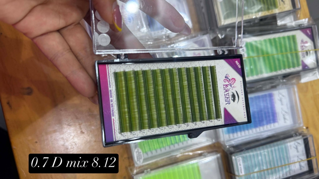 LÔNG MI TONE MÀU XANH CÁC LOẠI- COLOR LASH COLLECTION