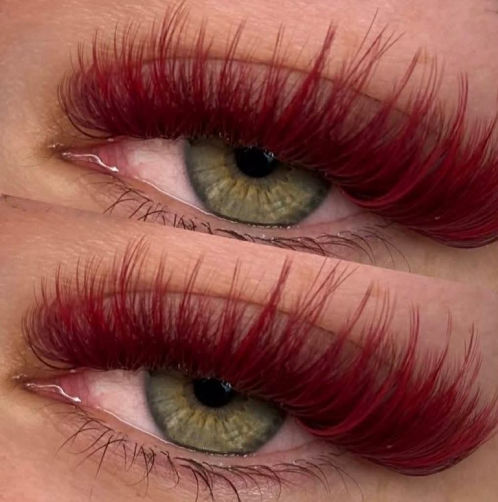 LÔNG MI MÀU ĐỎ RƯỢU VANG – SANG, LẠ, CỰC TÂY / Wine Red Lashes | Burgundy Red Eyelash Extensions