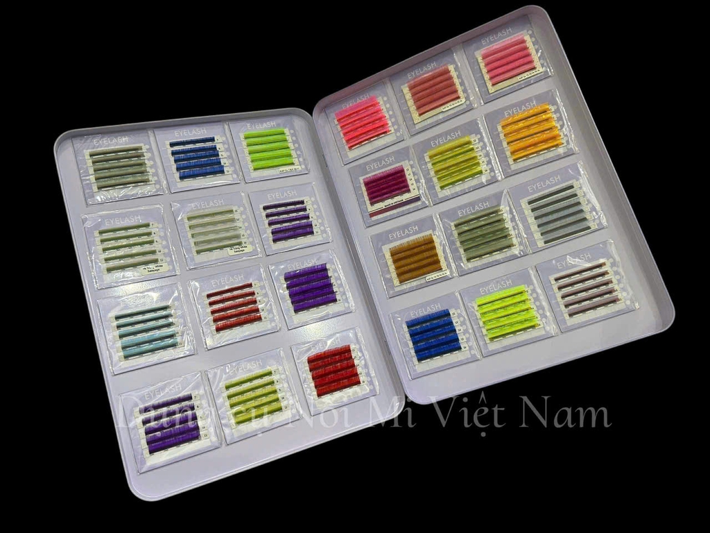 Hộp đựng 24 tấm nam châm từ tính,đã đính sẵn lông mi màu