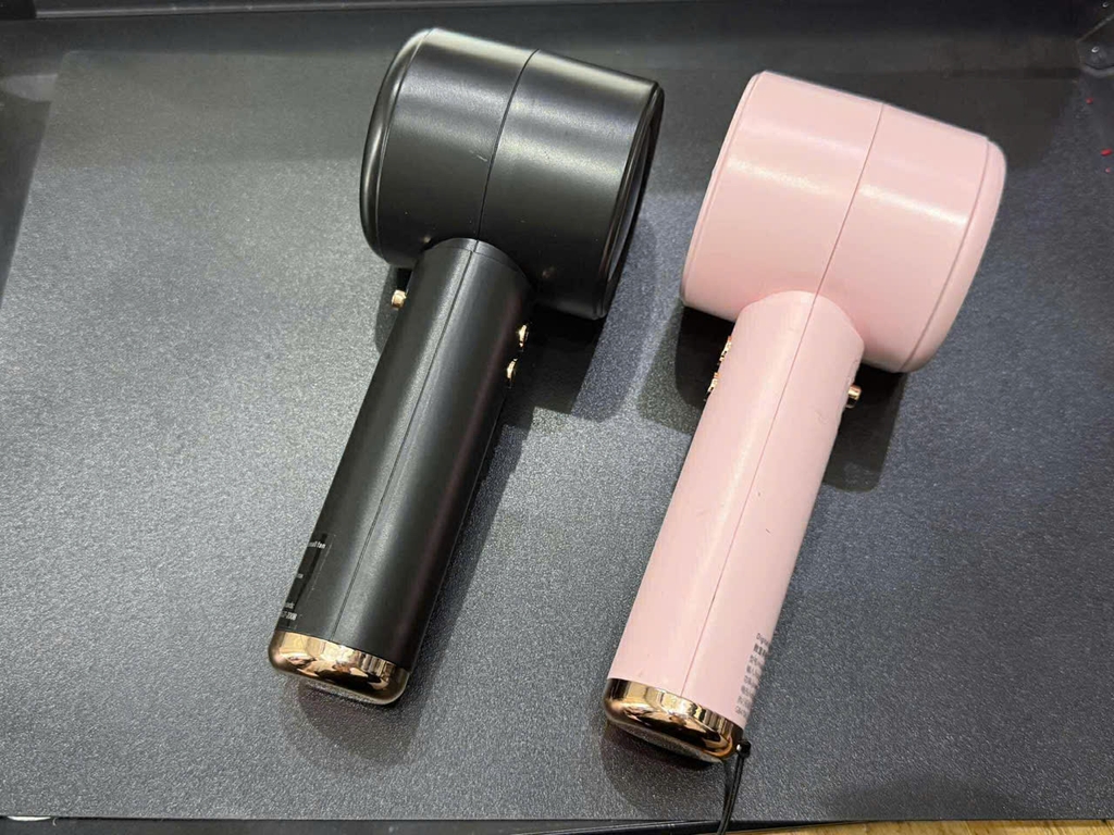 Quạt cầm tay mini N68 4000 mah, màn hình kỹ thuật số không dây tốc độ cao