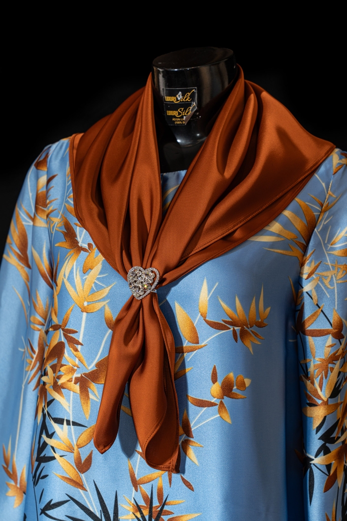 khăn quàng cổ Lụa trơn không họa tiết 920