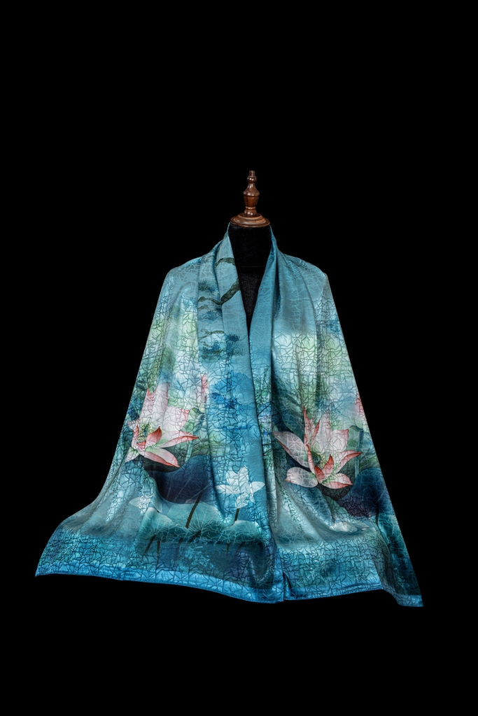 Khăn choàng lụa cao cấp 4D