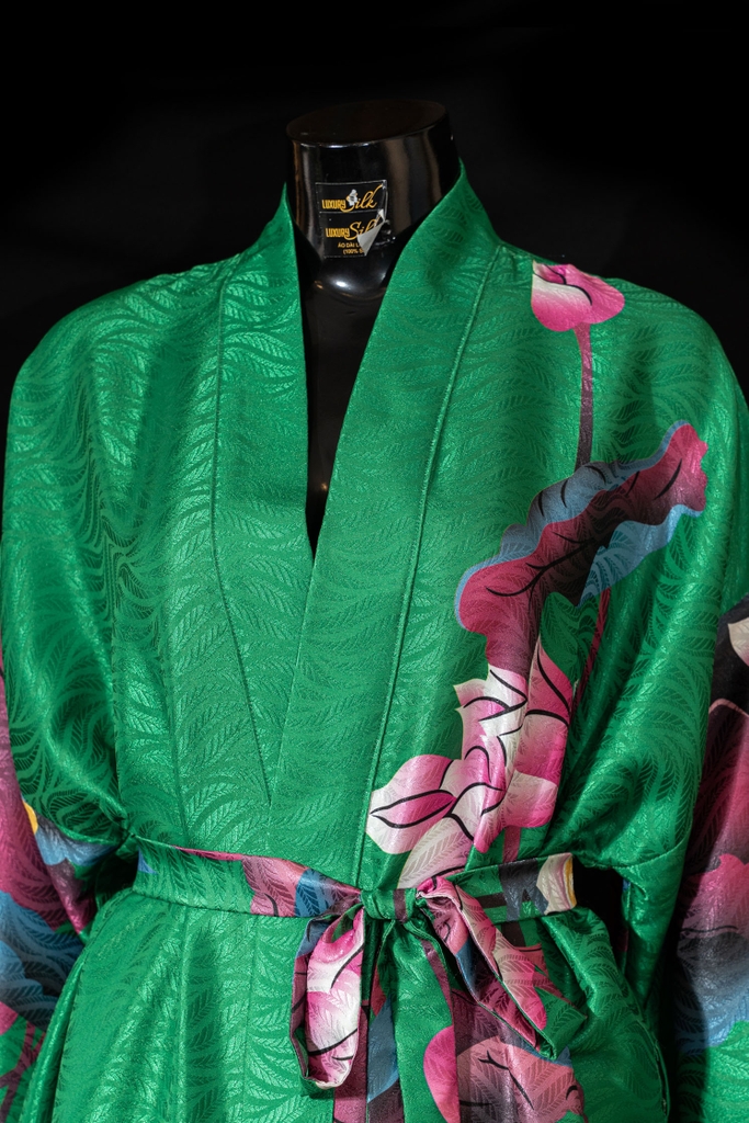 Áo choàng kimono Liên Hoa