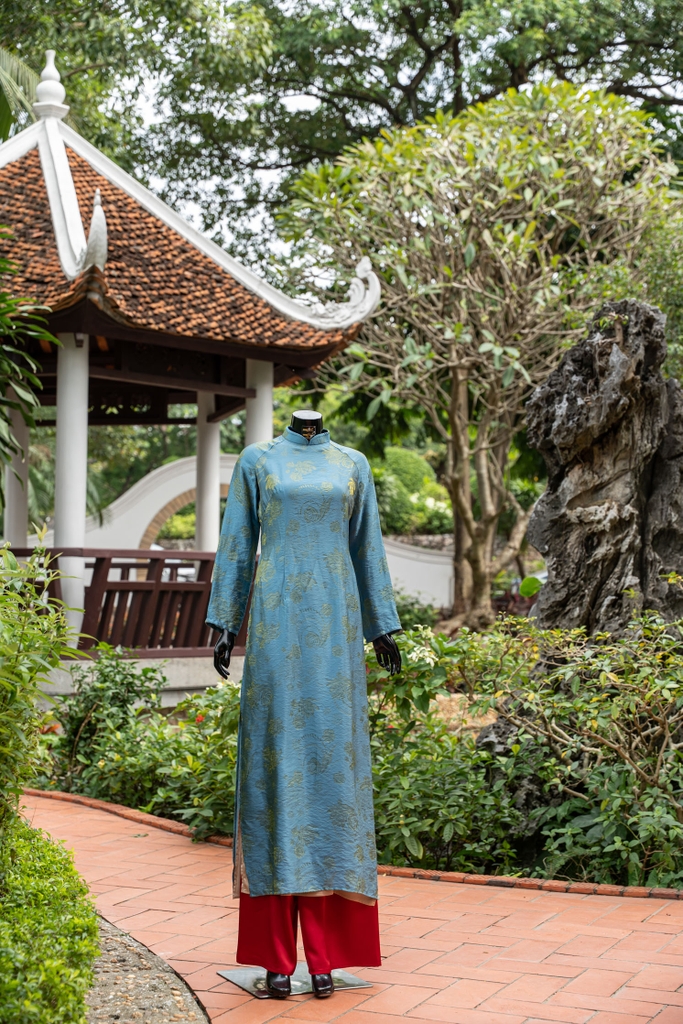 Áo dài Mộc Ninh Xuân Đại Cát