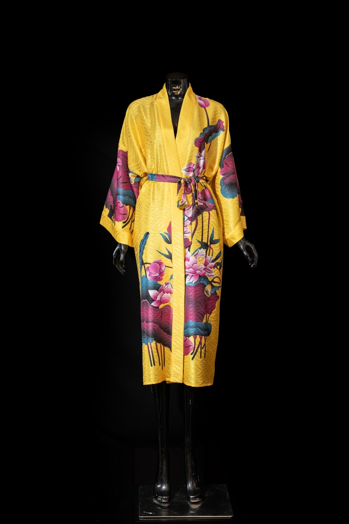 Áo choàng kimono Liên Hoa