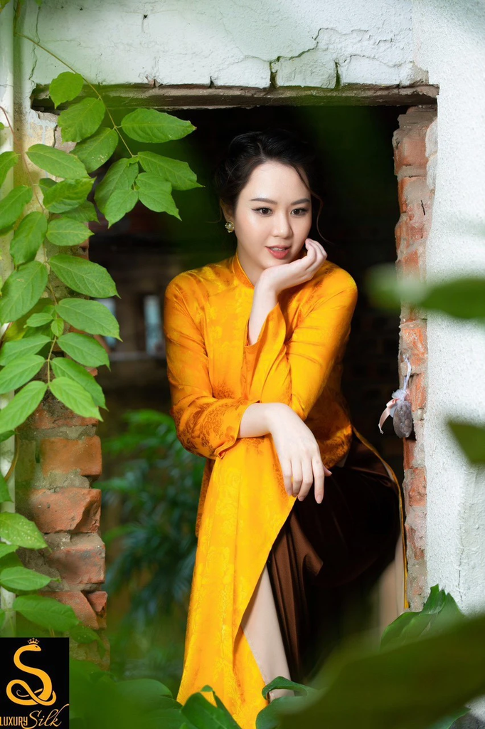 Bộ sưu tập áo dài Limited mùa xuân