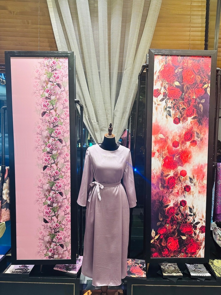 Váy Lụa trơn phiên bản giới hạn