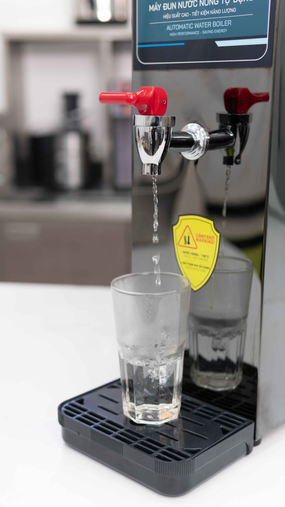 Máy đun nước nóng tự động Unibar UB-S30L
