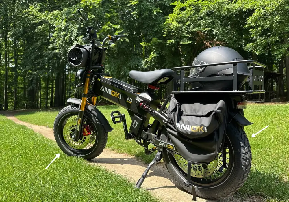 Vì sao người dùng AIMOS chọn xe hai động cơ